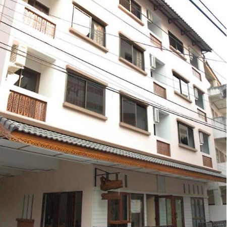 Ban Wiang Guest House Csiangmaj Kültér fotó