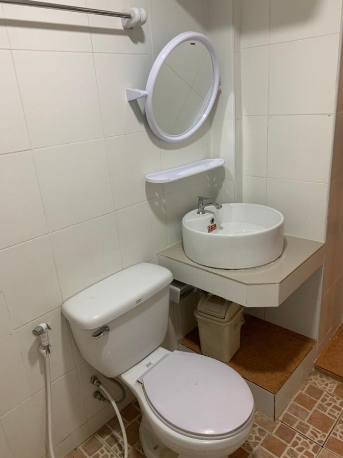 Ban Wiang Guest House Csiangmaj Kültér fotó